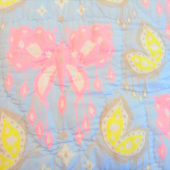 PB ZOEY Butterfly QUILT TWIN 68x86" Pink Blue 100% Cotton Bedding Comforter NWOT - Picture 3 of 7